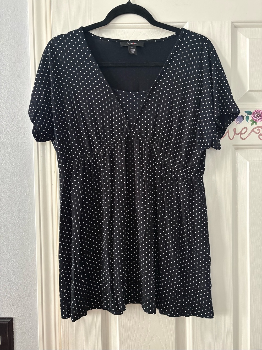Style & Co. Black Polka Dot Short Sleeve V-Neck Top Size XL